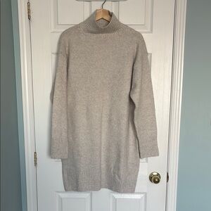 H&M knit mock turtleneck dress